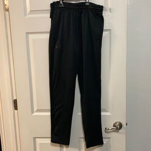 Boys Under Armour drawstring pants